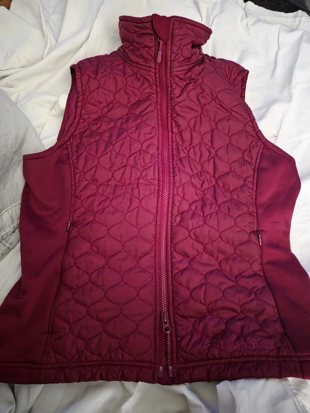 L.L. Bean Quilted Vest in Wine